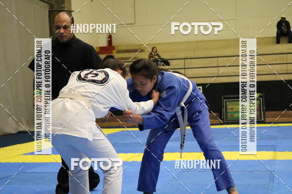 Buy your photos of the eventfight friends on Fotop