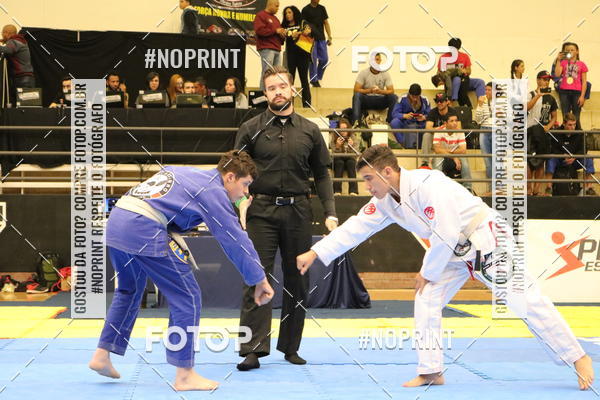 Buy your photos of the eventfight friends on Fotop