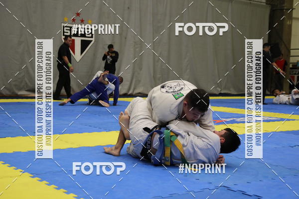 Achetez vos photos de l'vnementfight friends sur Fotop