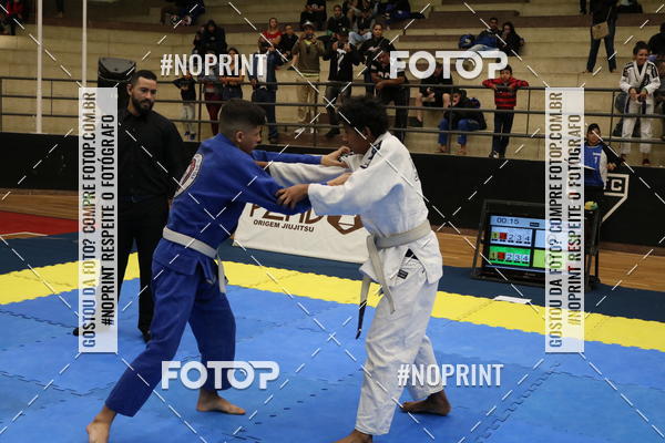 Buy your photos of the eventfight friends on Fotop