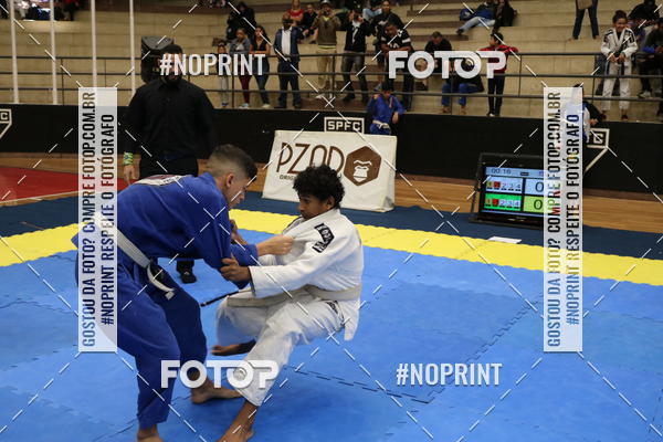 Buy your photos of the eventfight friends on Fotop