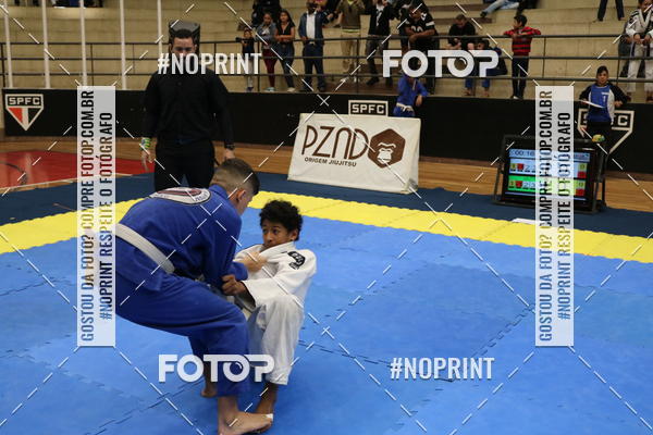 Buy your photos of the eventfight friends on Fotop