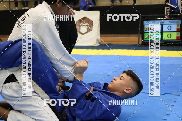 Buy your photos of the eventfight friends on Fotop