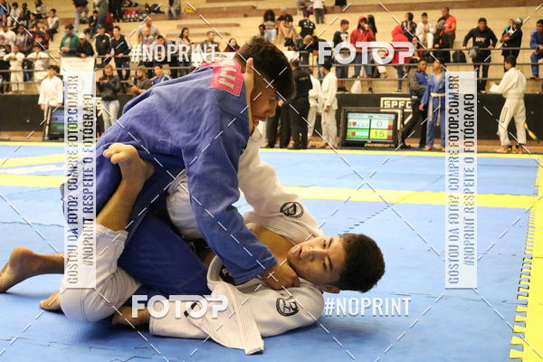 Buy your photos of the eventfight friends on Fotop