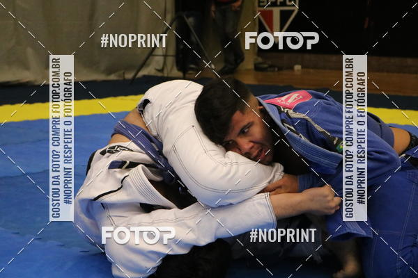 Buy your photos of the eventfight friends on Fotop