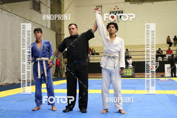 Buy your photos of the eventfight friends on Fotop