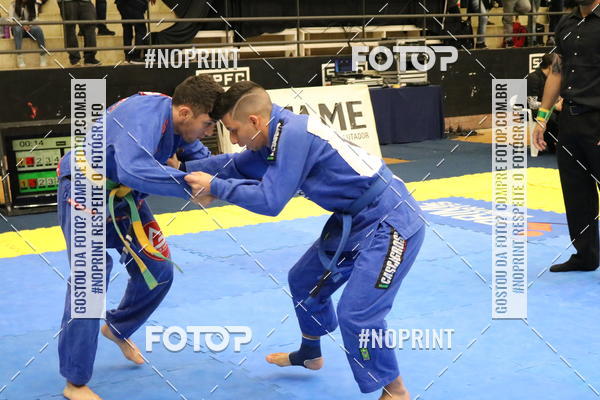 Buy your photos of the eventfight friends on Fotop