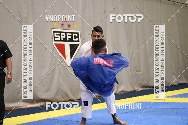 Buy your photos of the eventfight friends on Fotop