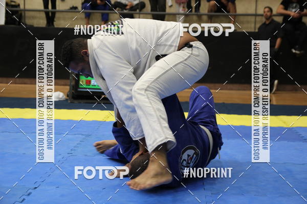 Achetez vos photos de l'vnementfight friends sur Fotop