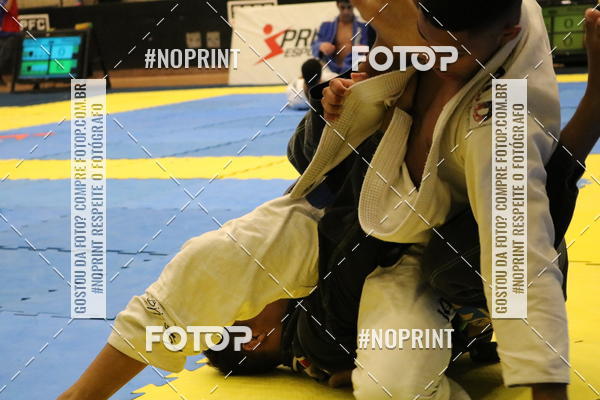 Buy your photos of the eventfight friends on Fotop