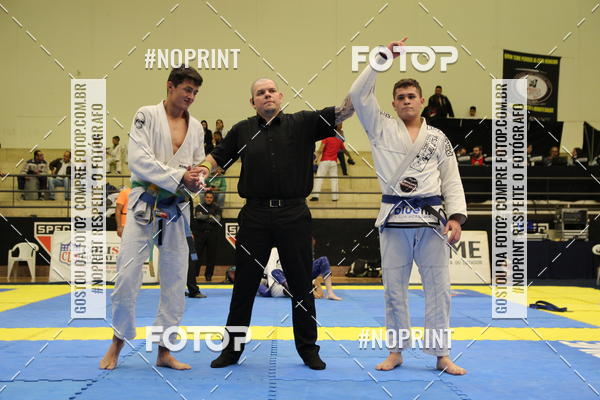 Achetez vos photos de l'vnementfight friends sur Fotop