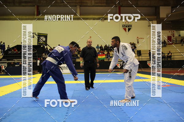 Achetez vos photos de l'vnementfight friends sur Fotop