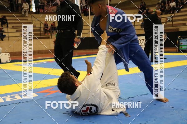 Buy your photos of the eventfight friends on Fotop