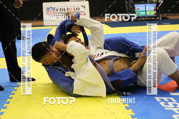 Buy your photos of the eventfight friends on Fotop