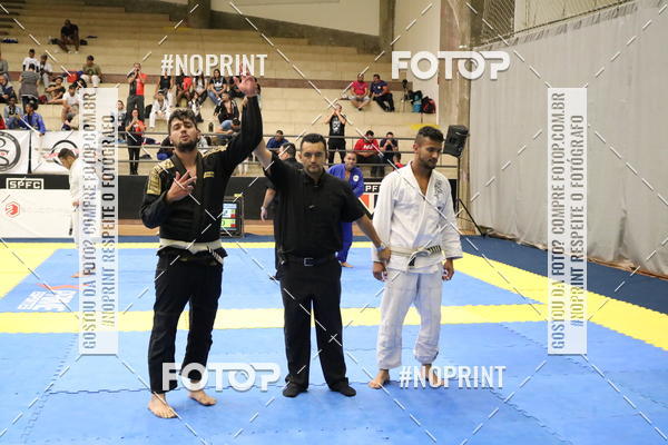 Buy your photos of the eventfight friends on Fotop