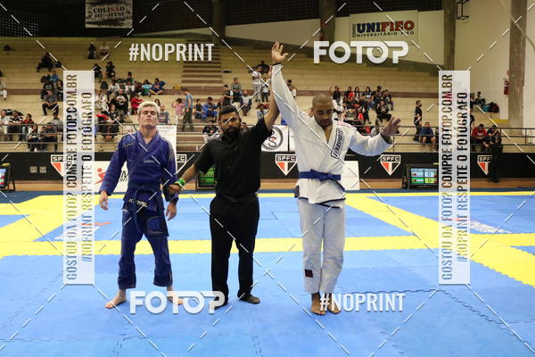 Buy your photos of the eventfight friends on Fotop