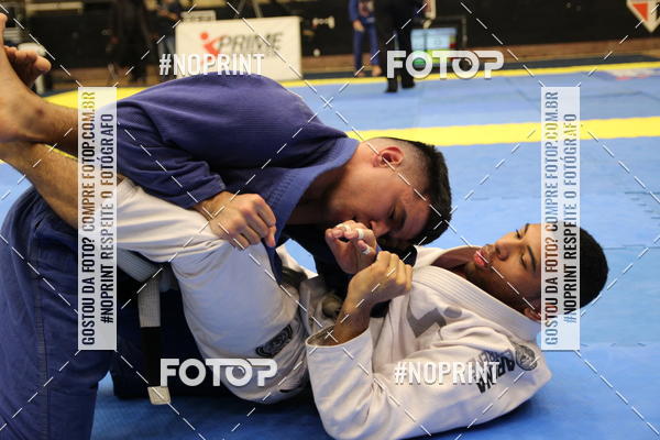 Achetez vos photos de l'vnementfight friends sur Fotop