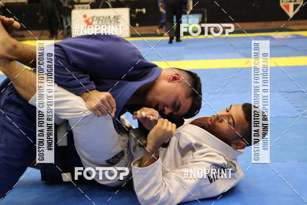 Achetez vos photos de l'vnementfight friends sur Fotop