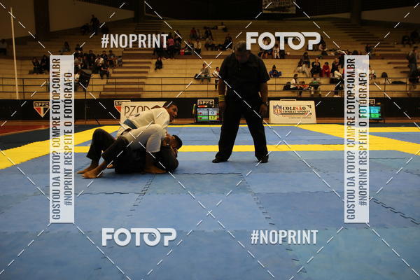 Compre suas fotos do eventofight friends no Fotop