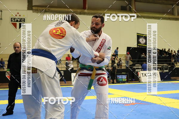 Buy your photos of the eventfight friends on Fotop