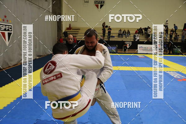 Buy your photos of the eventfight friends on Fotop