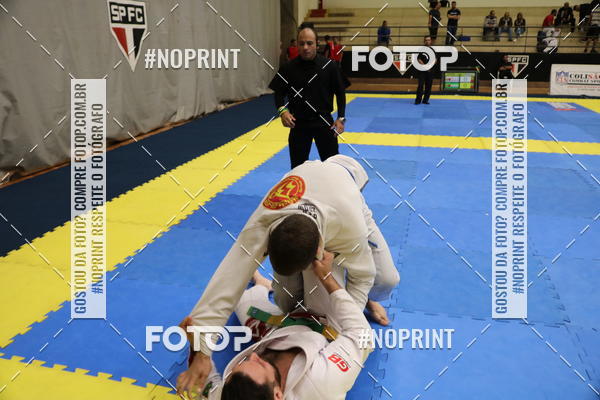 Buy your photos of the eventfight friends on Fotop