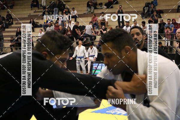 Buy your photos of the eventfight friends on Fotop