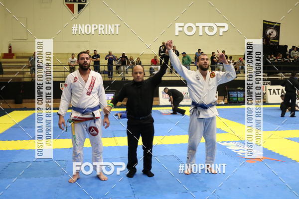 Buy your photos of the eventfight friends on Fotop