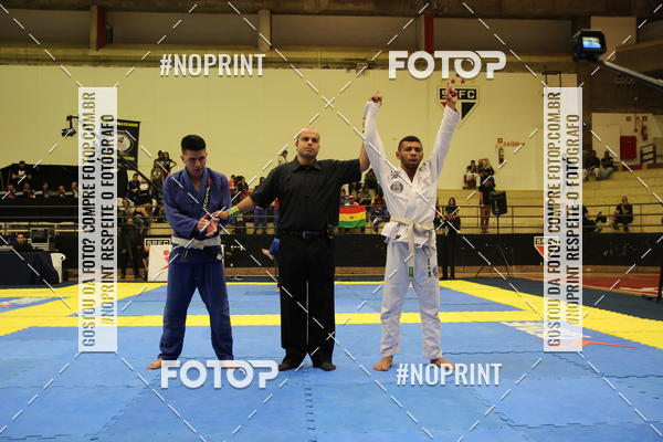 Achetez vos photos de l'vnementfight friends sur Fotop