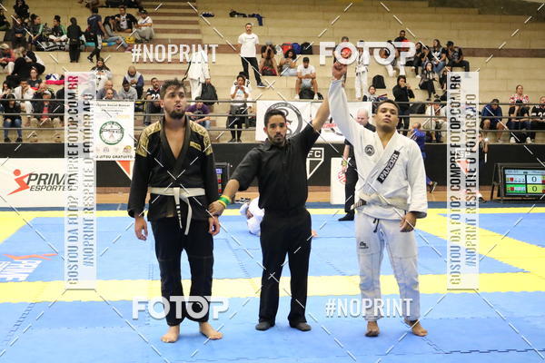 Buy your photos of the eventfight friends on Fotop