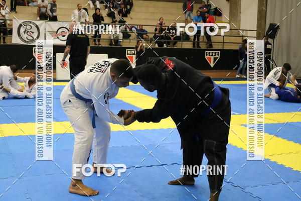 Buy your photos of the eventfight friends on Fotop