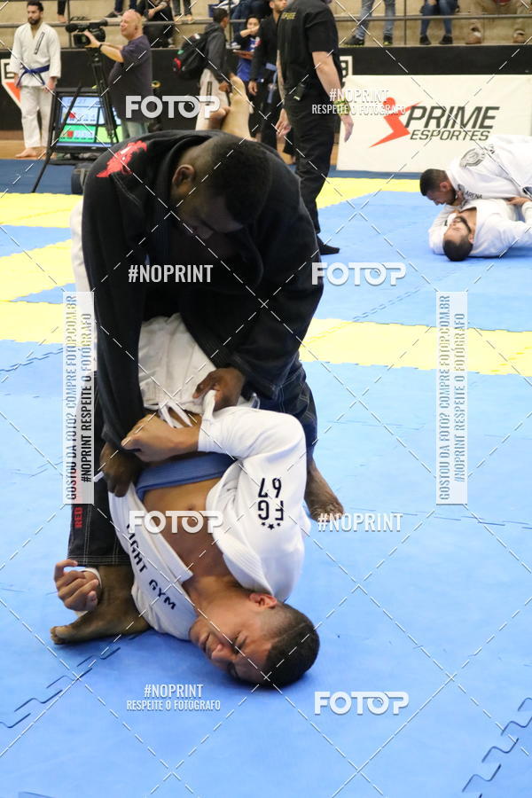 Buy your photos of the eventfight friends on Fotop