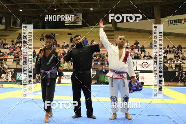 Buy your photos of the eventfight friends on Fotop