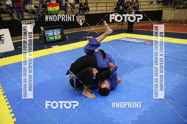 Achetez vos photos de l'vnementfight friends sur Fotop