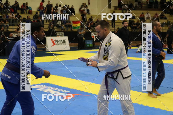 Buy your photos of the eventfight friends on Fotop