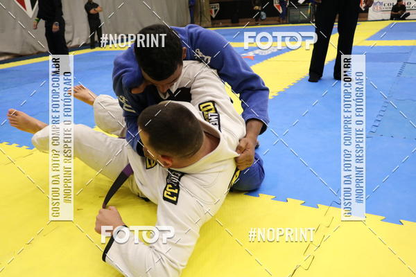 Buy your photos of the eventfight friends on Fotop