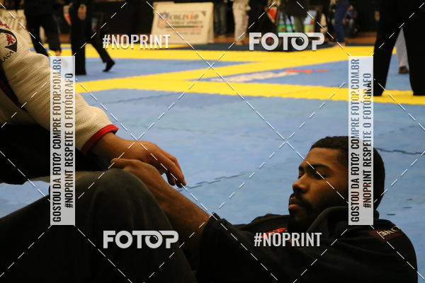 Buy your photos of the eventfight friends on Fotop