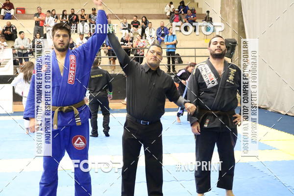 Buy your photos of the eventfight friends on Fotop