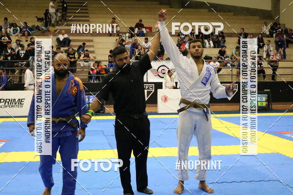 Buy your photos of the eventfight friends on Fotop