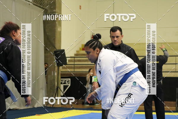 Buy your photos of the eventfight friends on Fotop