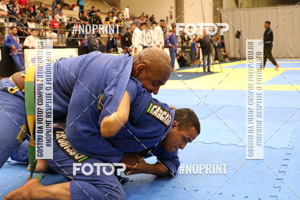 Buy your photos of the eventfight friends on Fotop