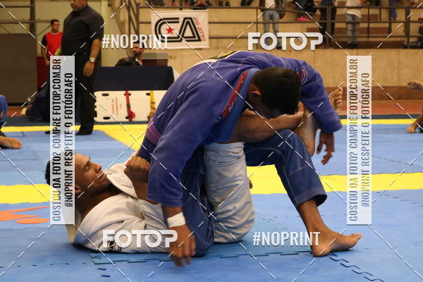 Buy your photos of the eventfight friends on Fotop