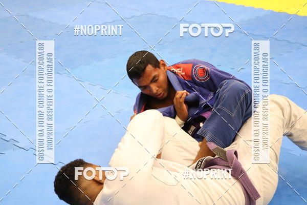 Buy your photos of the eventfight friends on Fotop