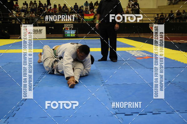 Achetez vos photos de l'vnementfight friends sur Fotop