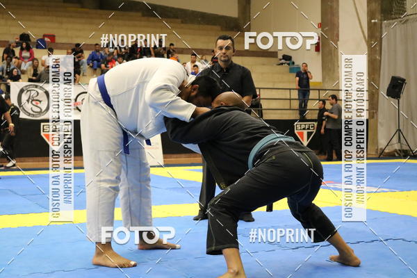 Buy your photos of the eventfight friends on Fotop