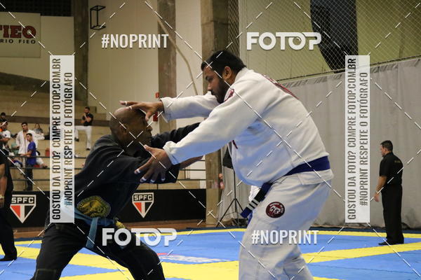 Buy your photos of the eventfight friends on Fotop