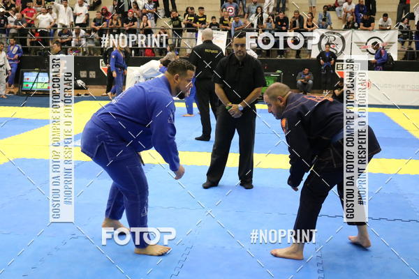 Buy your photos of the eventfight friends on Fotop