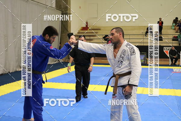 Buy your photos of the eventfight friends on Fotop