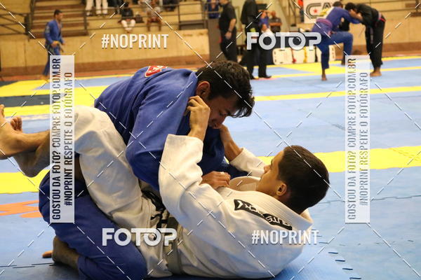 Buy your photos of the eventfight friends on Fotop