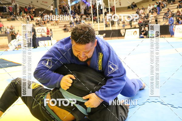 Buy your photos of the eventfight friends on Fotop